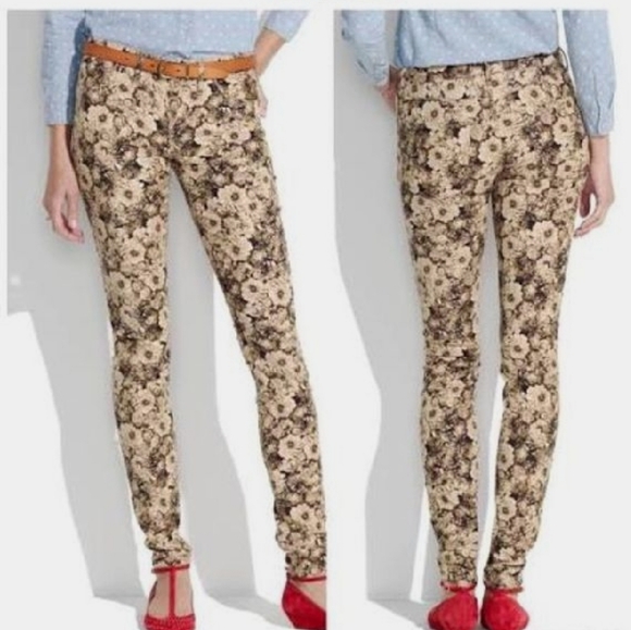 Madewell Pants - Madewell  Floral Print Skinny Jean's